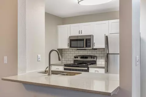 2000 Village Bluff Pl, Raleigh, NC 27603