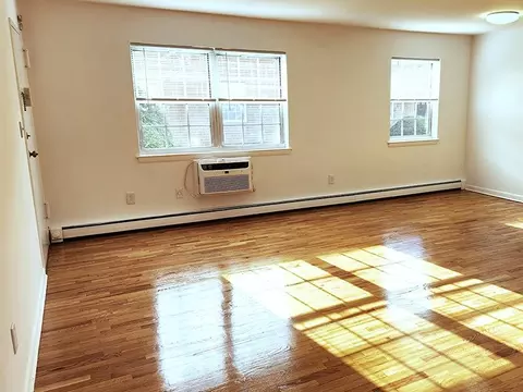 586 Main St #S, Hackensack, NJ 07601 photo 14