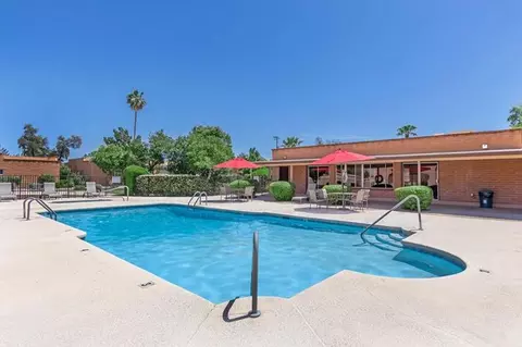 2720 N Swan Rd #B, Tucson, AZ 85712