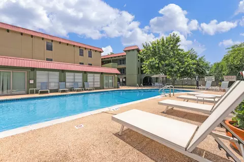 2204 W North Loop Blvd #ELP2202-140, Austin, TX 78756