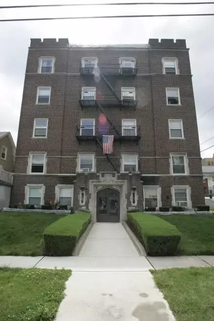 420 Highland Ave #2, Palisades Park, NJ 07650