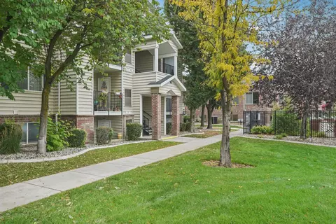 381 N Washington Blvd #H202, Ogden, UT 84404