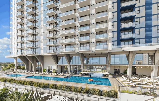 140 SW 2nd St #2207, Fort Lauderdale, FL 33301