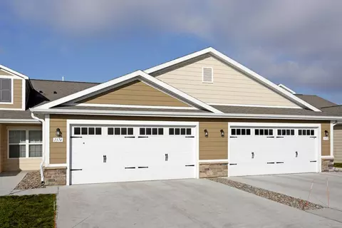 1370 SW Radcliffe Ln #1202, Ankeny, IA 50023