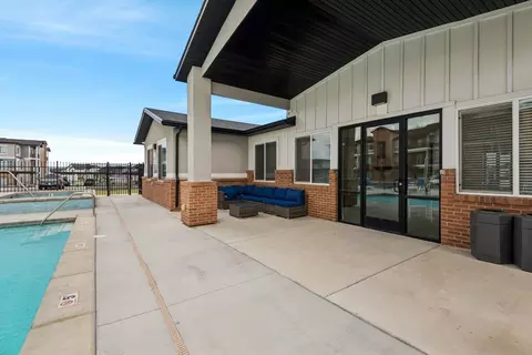 1241 N Lexington Greens Dr #E104, Tooele, UT 84074