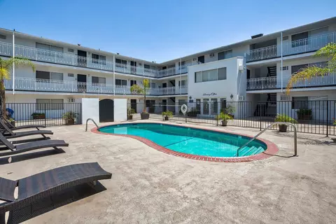 5412 Sepulveda Blvd #211, Sherman Oaks, CA 91411