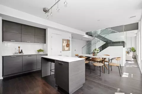 1401 S Street NW #215, Washington, DC 20009