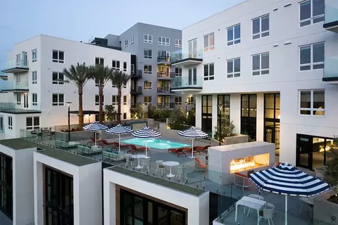 101 River Park Dr #611, San Diego, CA 92108