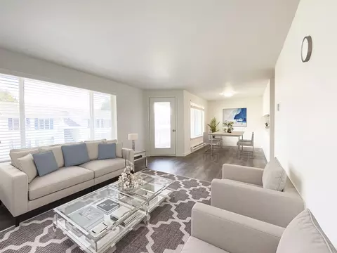 627 Avenue A #627-E102, Snohomish, WA 98290