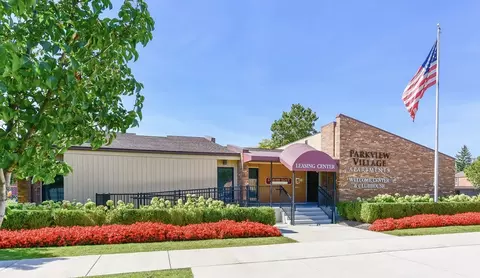 27489 Parkview Blvd #22_2304, Warren, MI 48092