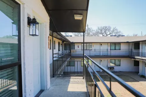 706 N Ewing Ave #PAVI-219, Dallas, TX 75203