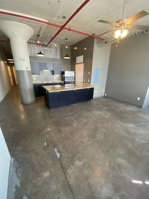 1300 S 11th St, Saint Joseph, MO 64503