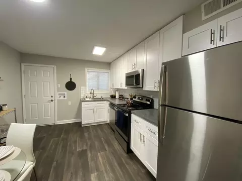 3801 Kensington Ct #I, Decatur, GA 30032