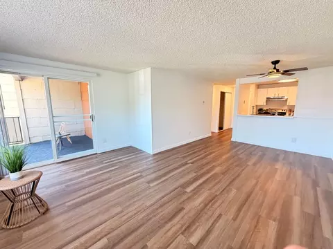 11300 3rd Ave NE #344, Seattle, WA 98125
