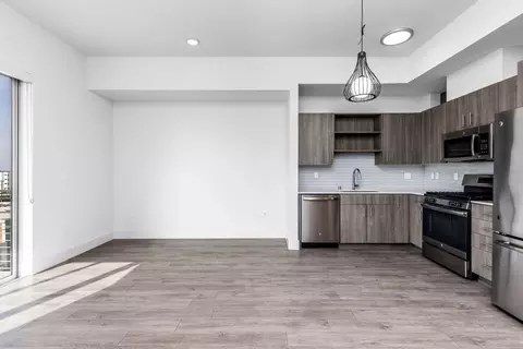1331 W 7th St #610, Los Angeles, CA 90017