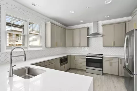 7810 Spindletop Pl #10306, Charlotte, NC 28277