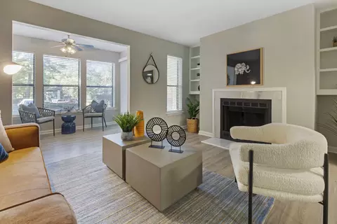7304 Calibre Park Dr #03-303, Durham, NC 27707