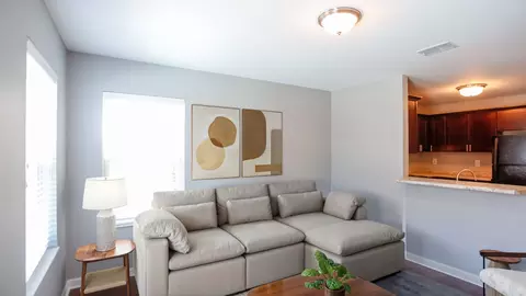 2701 Sevier Ave #D02, Knoxville, TN 37920