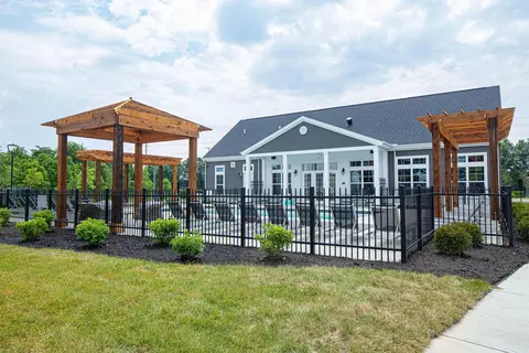 8352 E Broad St #202, Blacklick, OH 43004