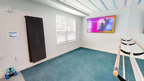 2220 W First St #307, Fort Myers, FL 33901