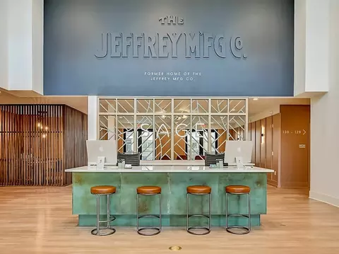 680 Civitas Ave #360, Columbus, OH 43215