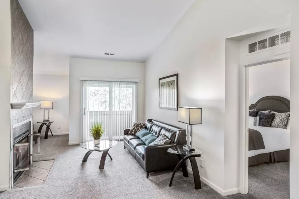  34350 Ryan Rd #321, Sterling Heights, MI 48310 photo 11