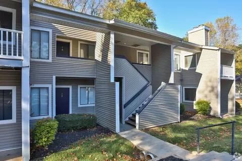 100 Vanderbilt Ln #29594, Spartanburg, SC 29301