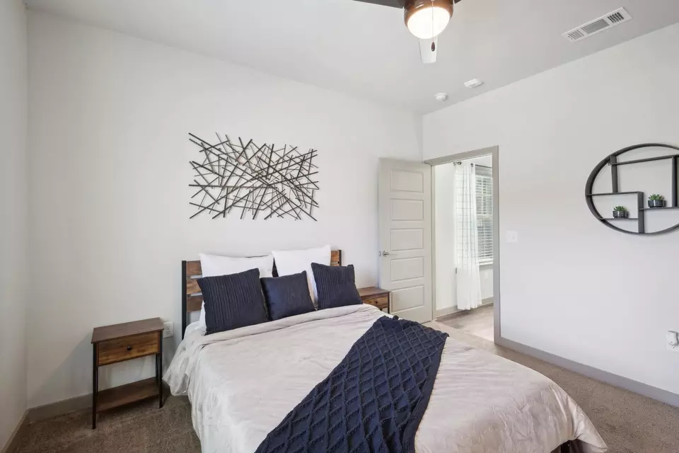  5050 Azle Ave #610, Fort Worth, TX 76106 photo 8