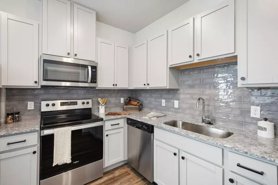  5050 Azle Ave #610, Fort Worth, TX 76106 photo 6