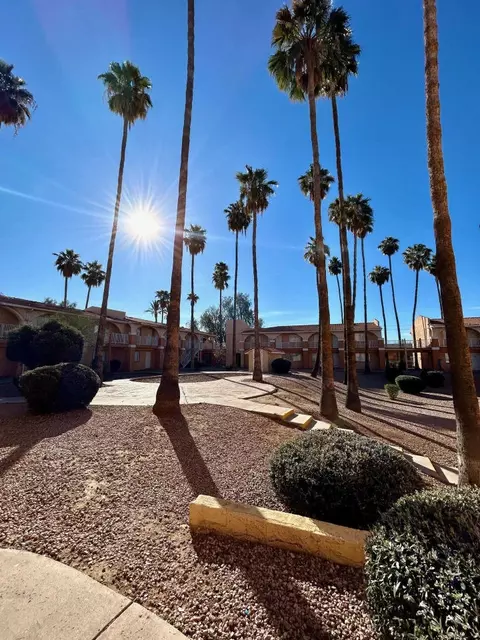 2990 W Thunderbird Rd #321, Phoenix, AZ 85053