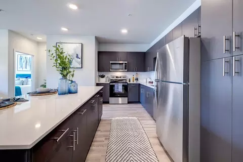 10423 Rainier Ridge Blvd E #F300, Puyallup, WA 98374
