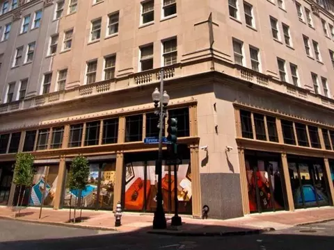 837 Gravier St #0401, New Orleans, LA 70112