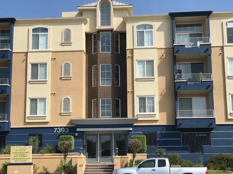 7393 W Manchester Ave #211, Los Angeles, CA 90045