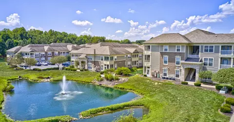 6512 Bridge Crossing Dr #2-6526G, Indianapolis, IN 46227