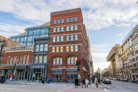 515 9th St NW #4A, Washington, DC 20004