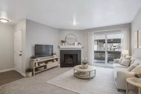 13925 SW Allen Blvd #47, Beaverton, OR 97005