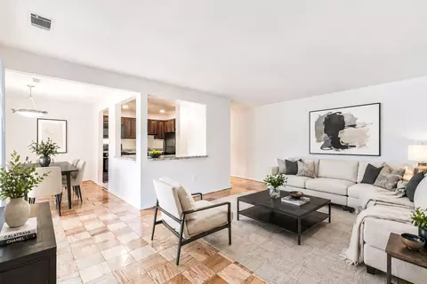 417 Wheaton Pl #I, Catonsville, MD 21228