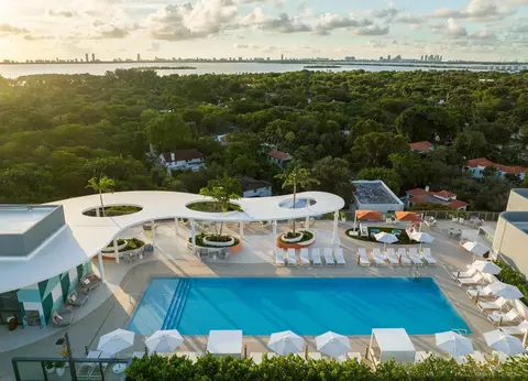 5700 Biscayne Blvd #512, Miami, FL 33137