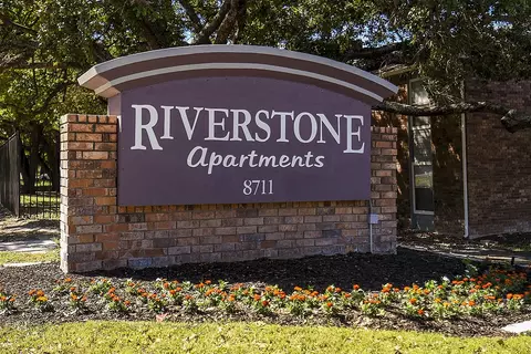 8711 Cinnamon Creek Dr #1615, San Antonio, TX 78240