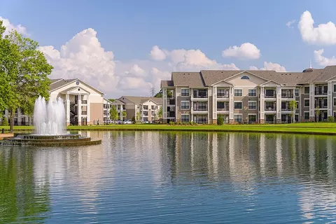 2543 Meridian Pkwy #4216, Durham, NC 27713