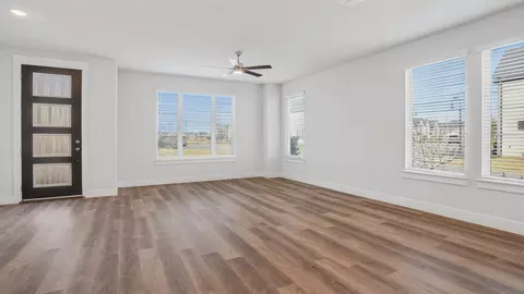 4151 Viridian Village Dr Bld 1 #716, Arlington, TX 76005