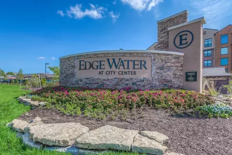 8395 Renner Blvd #2407, Lenexa, KS 66219