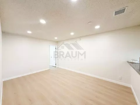 4638 Tilden Ave #7, Los Angeles, CA 91423