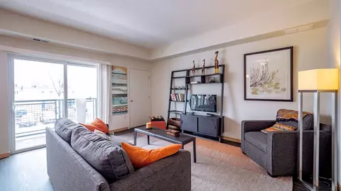 50 8th Ave D #403E, Hopkins, MN 55343