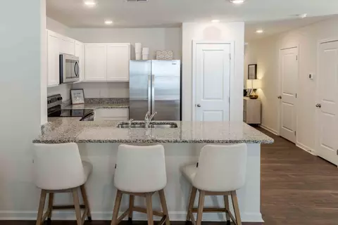 1504 Quartz Pl #1703, Kingsport, TN 37664