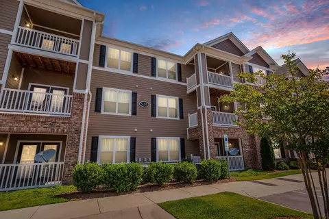 405 Grand Wailea Dr #0123, Hope Mills, NC 28348