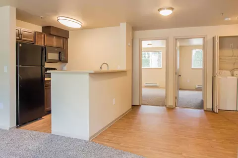 1406 Maple Ln #108, Kent, WA 98030