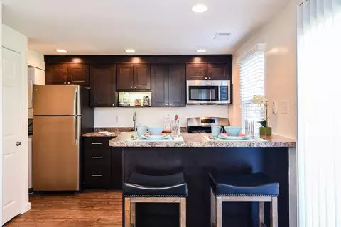 8001 Laketowne Ct #1735, Severn, MD 21144