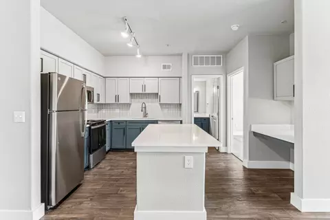 2914 Olmos Creek Dr #7213, San Antonio, TX 78230