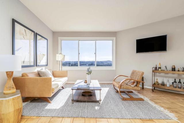 3711 19th Ave #GO8105F, San Francisco, CA 94132